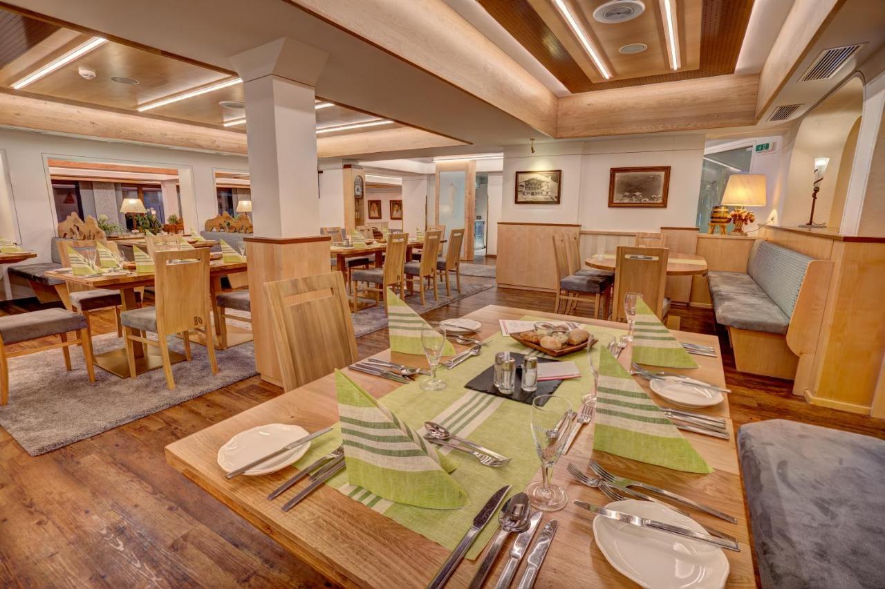 Alpenbad Hotel Hohenhaus Tux Luaran gambar